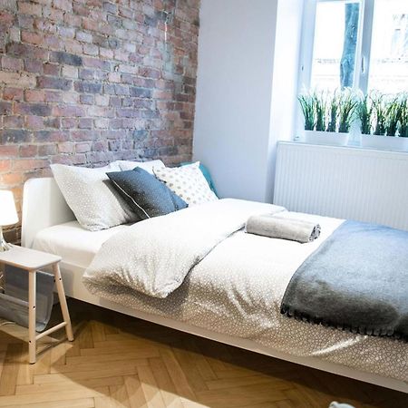 Lion Apartments Краків Екстер'єр фото